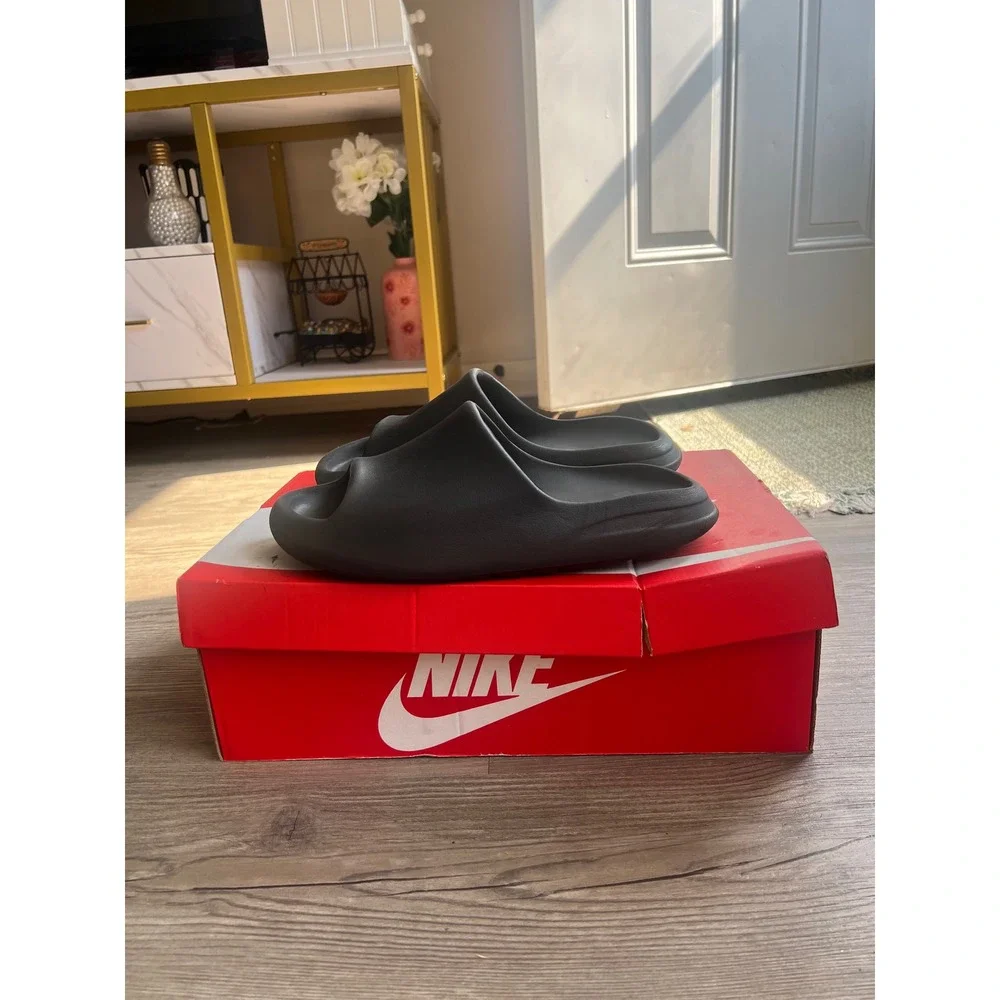 Adidas Yeezy Slide Men's Onyx HQ6448 Size 10